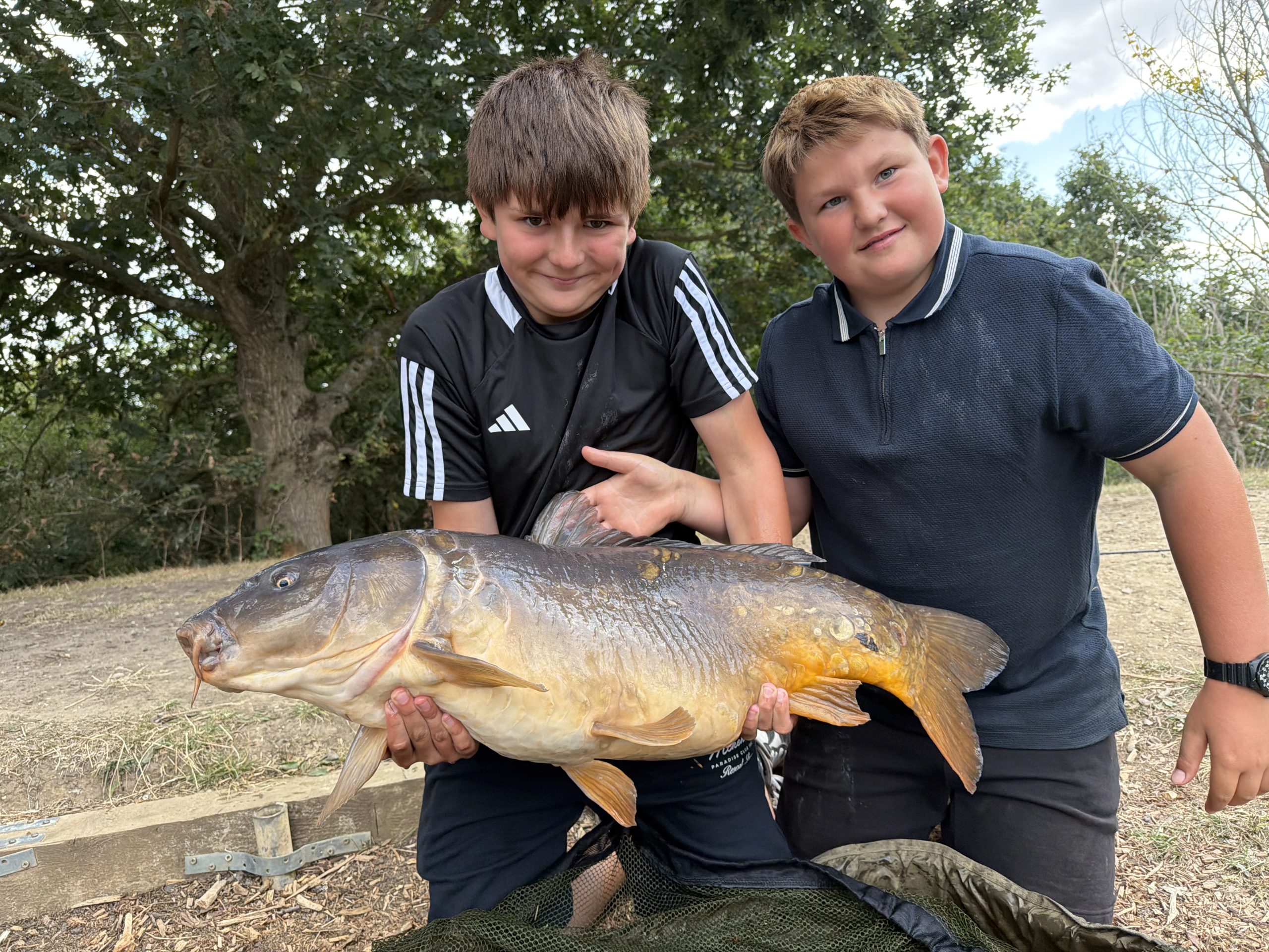 Date: 23/08/2026<br />
Lake: Halstead Reservoir<br />
Angler: Logan<br />
Fish: Mirror Carp<br />
Weight: 29lbs 6oz<br /> 2026-08-23-01