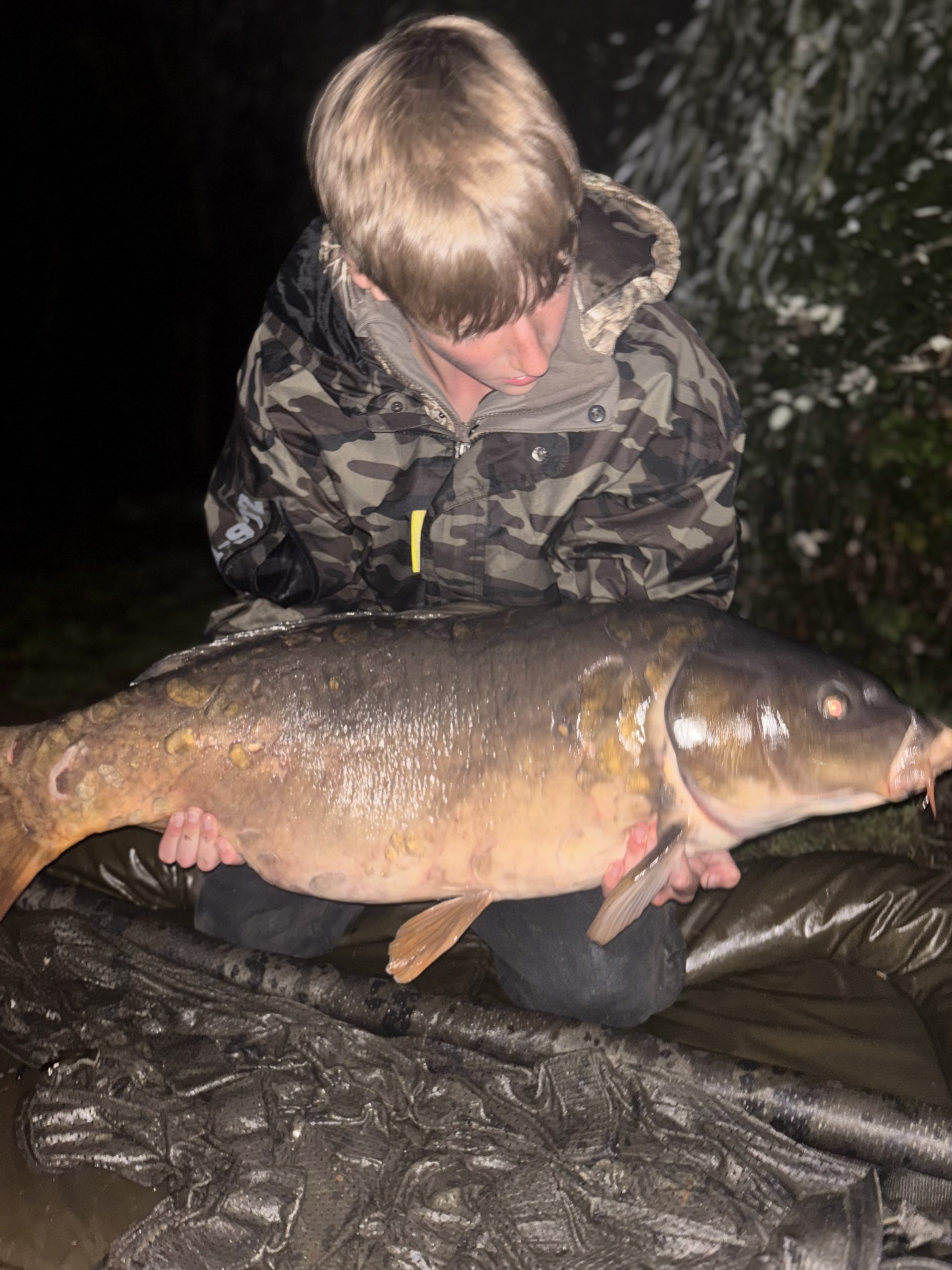 Date: 29/08/2026<br />
Lake: Halstead Reservoir<br />
Angler: Oliver<br />
Fish: Mirror Carp<br />
Weight: 30lb 1oz<br /> 2026-08-29-01